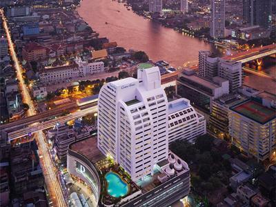 Centre Point Silom 1