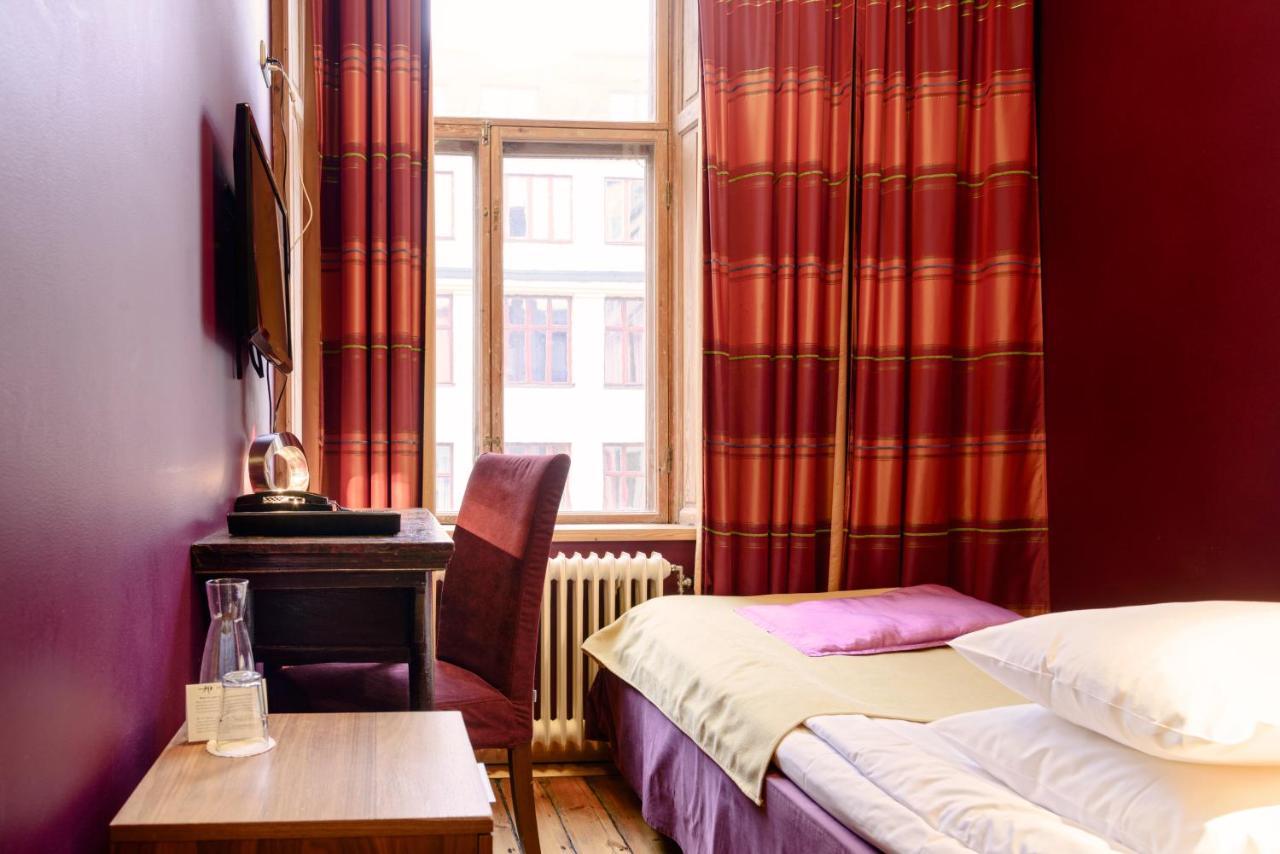 Hotel Hellsten 1