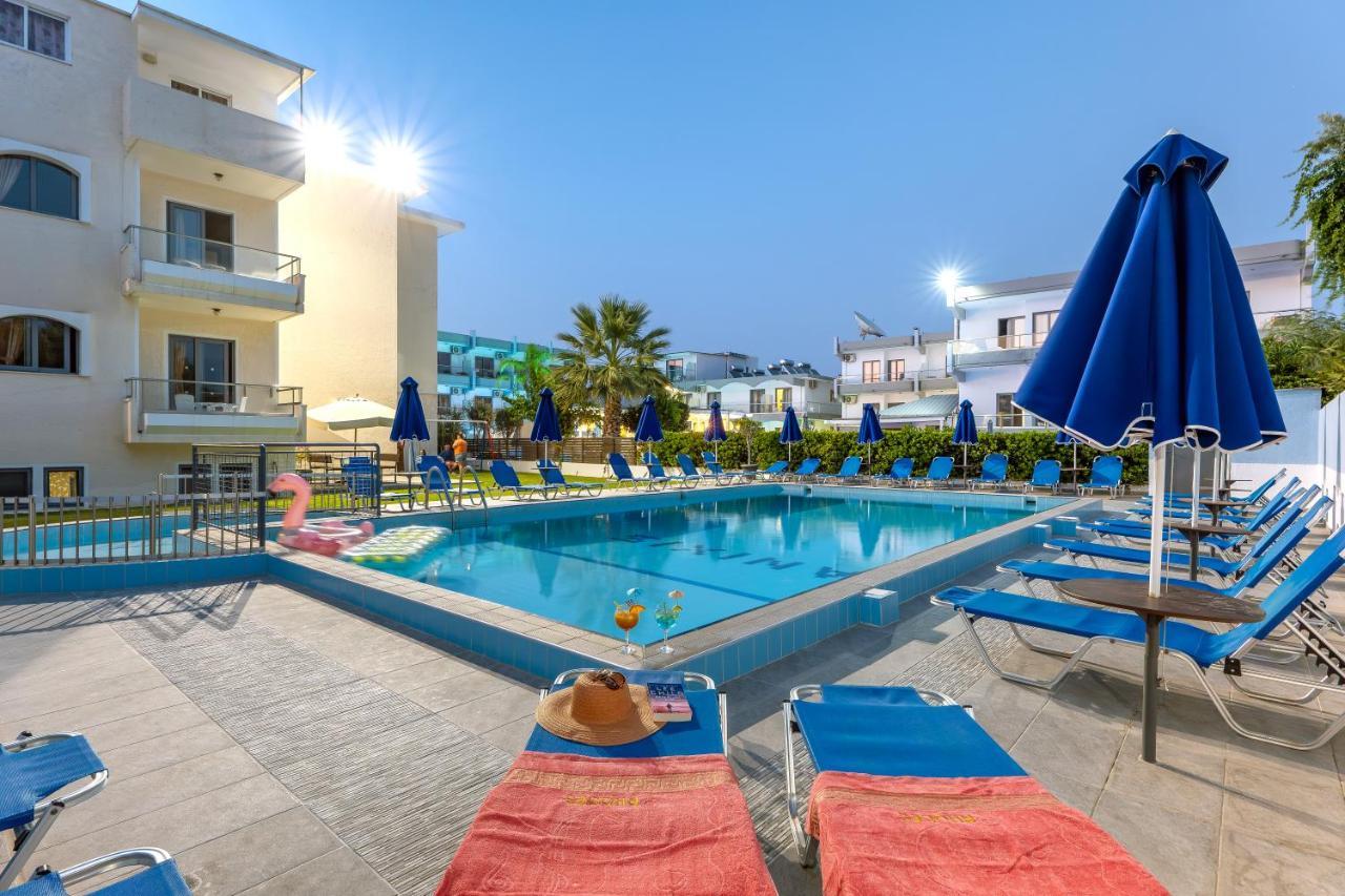 Anixis Hotel