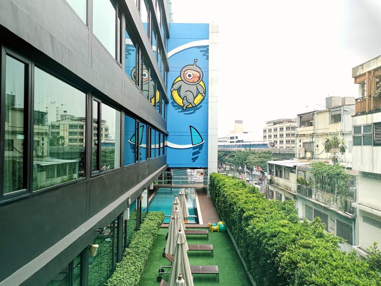 Vic3 Bangkok Hotel (SHA PLUS+) 2