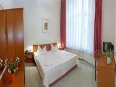 Amaryl City-Hotel 1