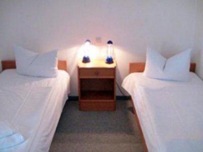Amaryl City-Hotel 2