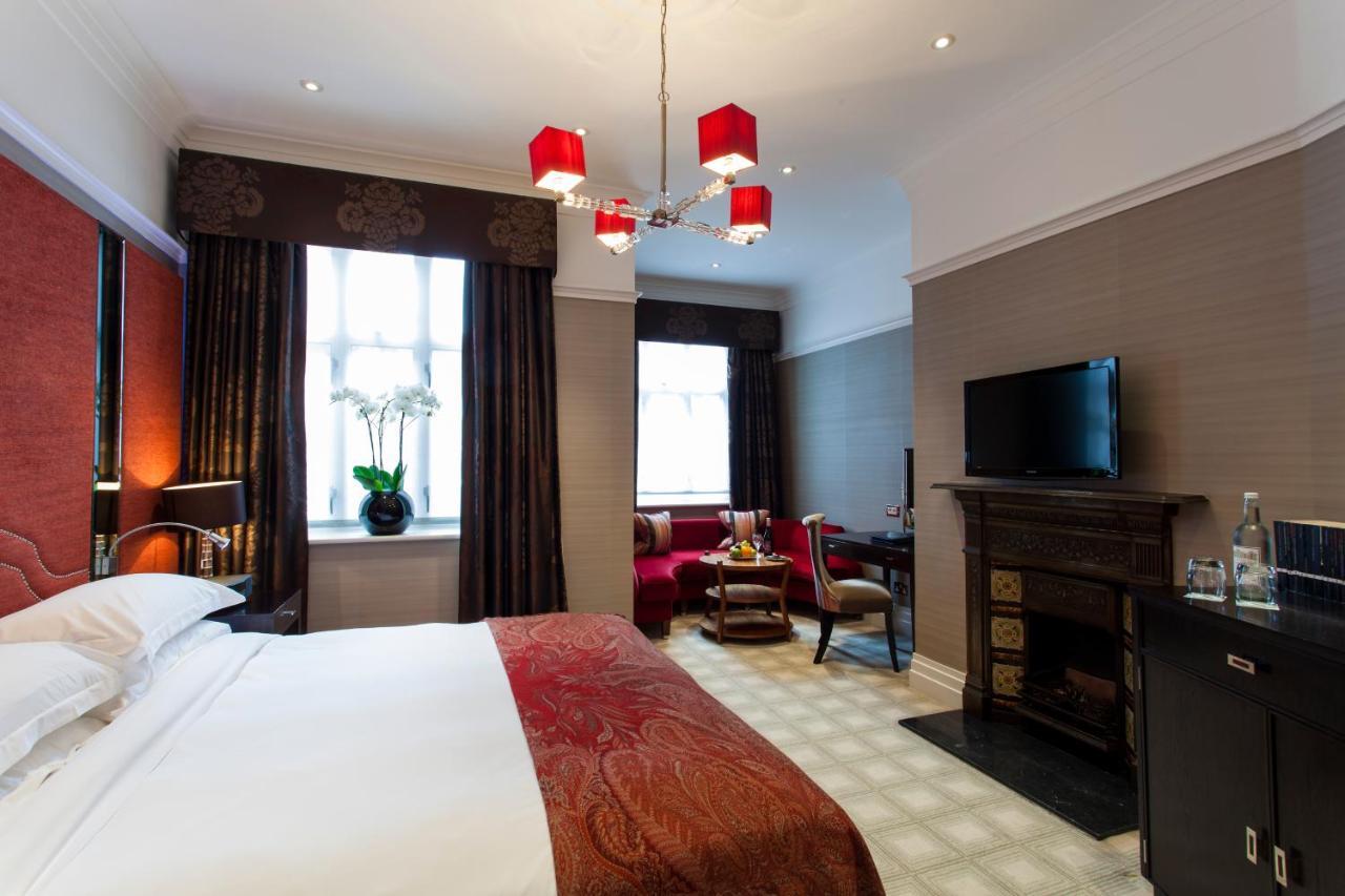 The Capital Hotel, Apartments & Townhouse 1