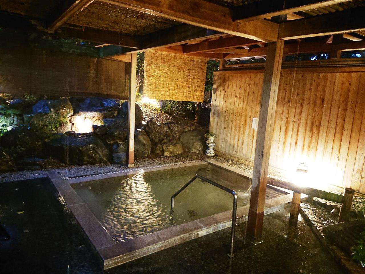 Kasuga Hotel