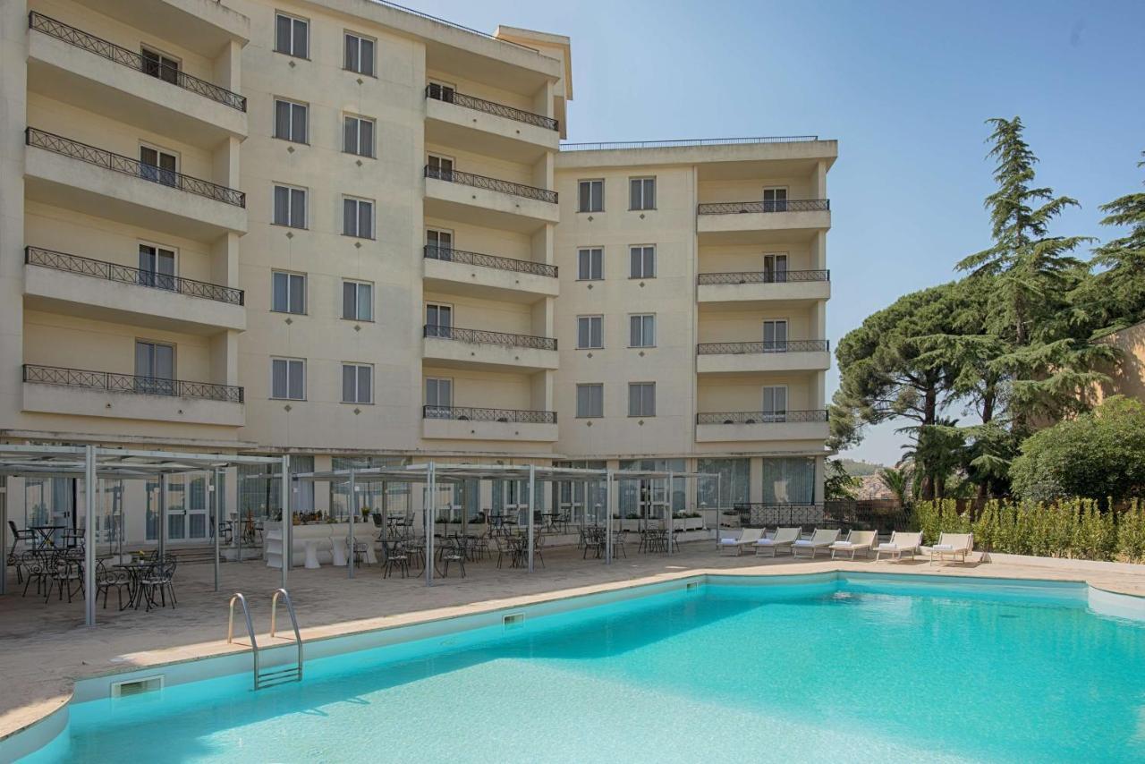 Hotel NH Caltagirone Villa San Mauro