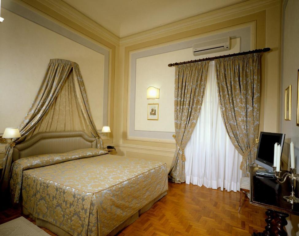 Palazzo Niccolini Al Duomo 1