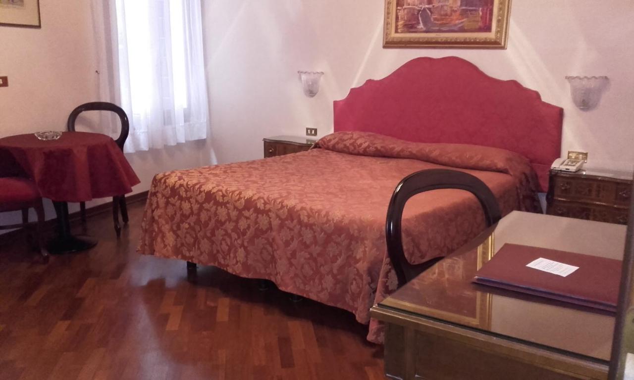 Piccola Fenice 1