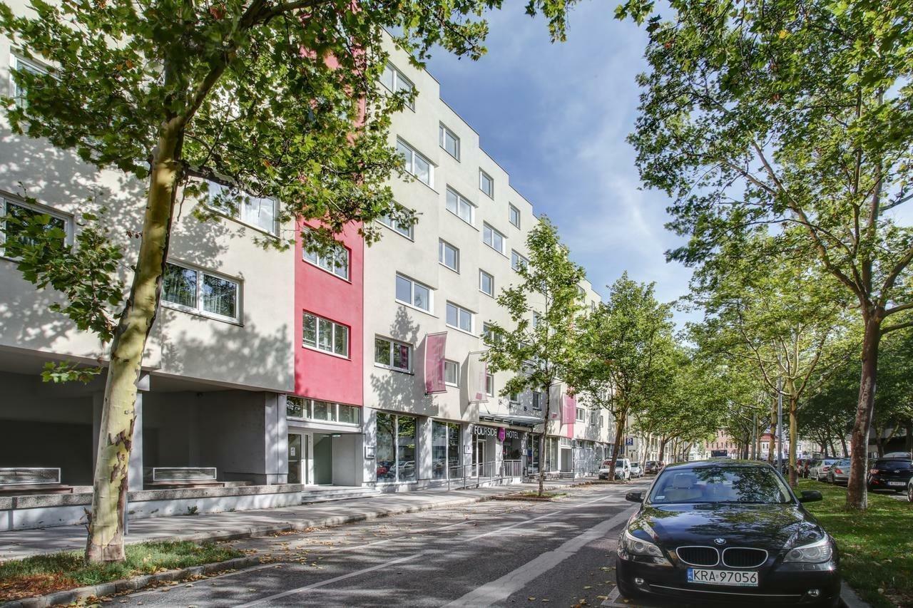 Ramada Hotel And Suites Vienna