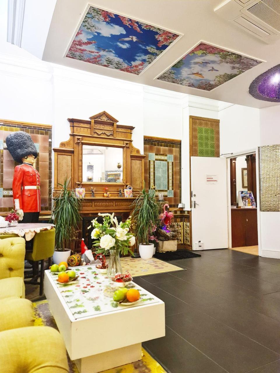 City London Hotel 2