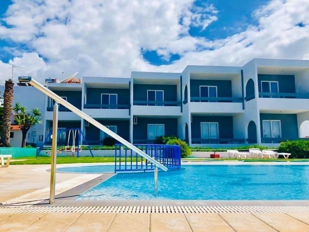 Sea View Studios