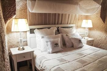 Anatelein Boutique Cave