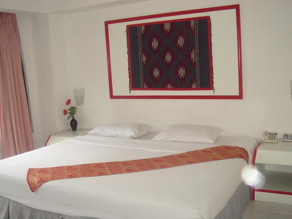 Sapphirtel Inn