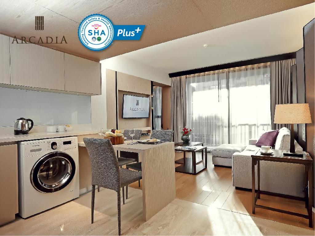 Arcadia Suites Phloenchit Bangkok by Compass Hospitality