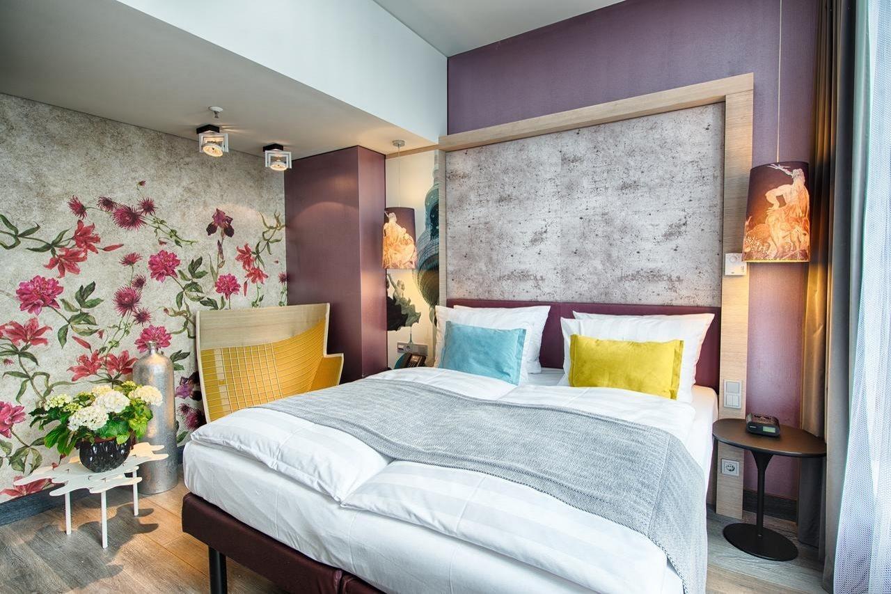 Hotel Indigo Berlin - Centre Alexanderplatz 1