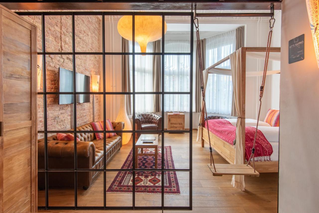 Lulu Guldsmeden Hotel 2