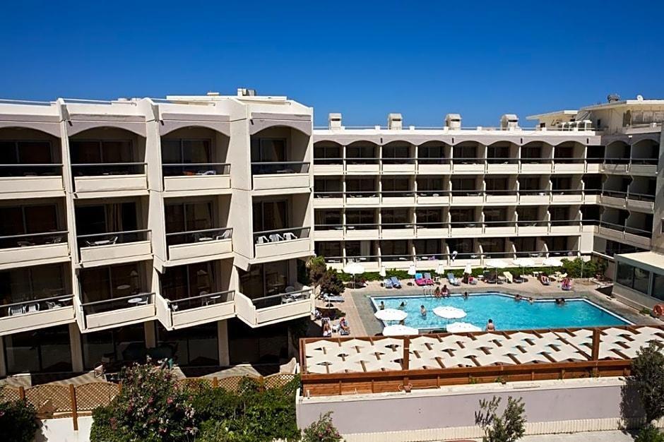 Island Resorts Marisol 1