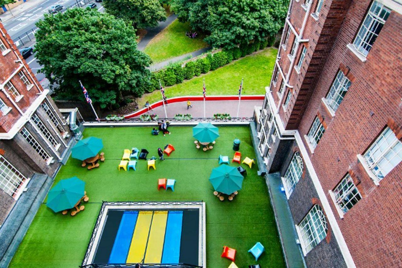 Restup London Hotel 1