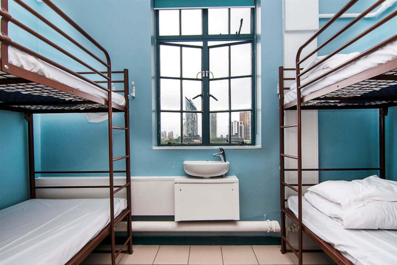 Restup London Hotel