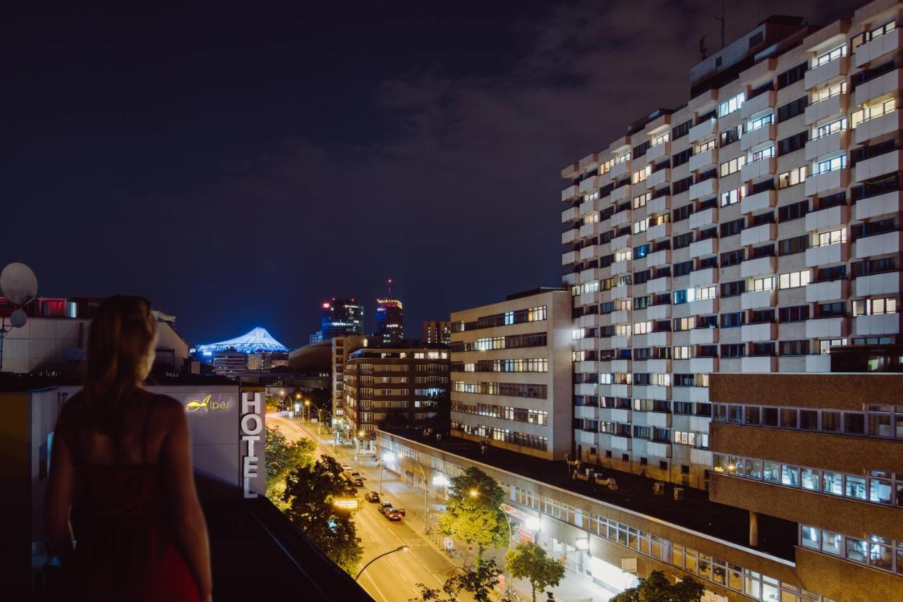 Alper Am Potsdamer Platz 2