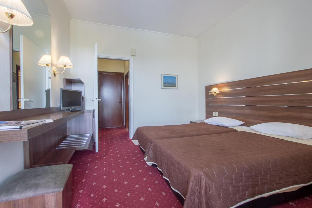 Philippion Hotel 2