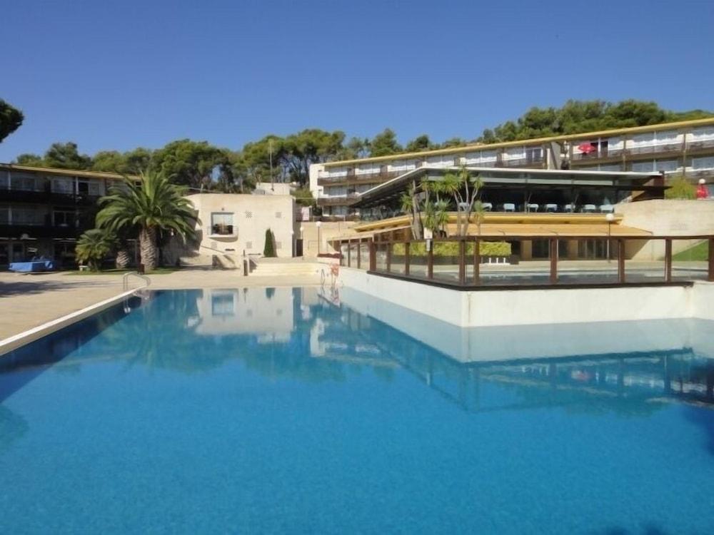 Aparthotel Comtat Sant Jordi