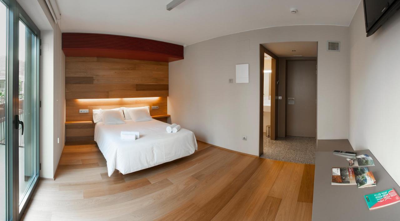 Estacio (Adults only)
