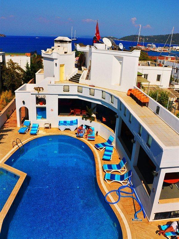 Costa BLU Bodrum