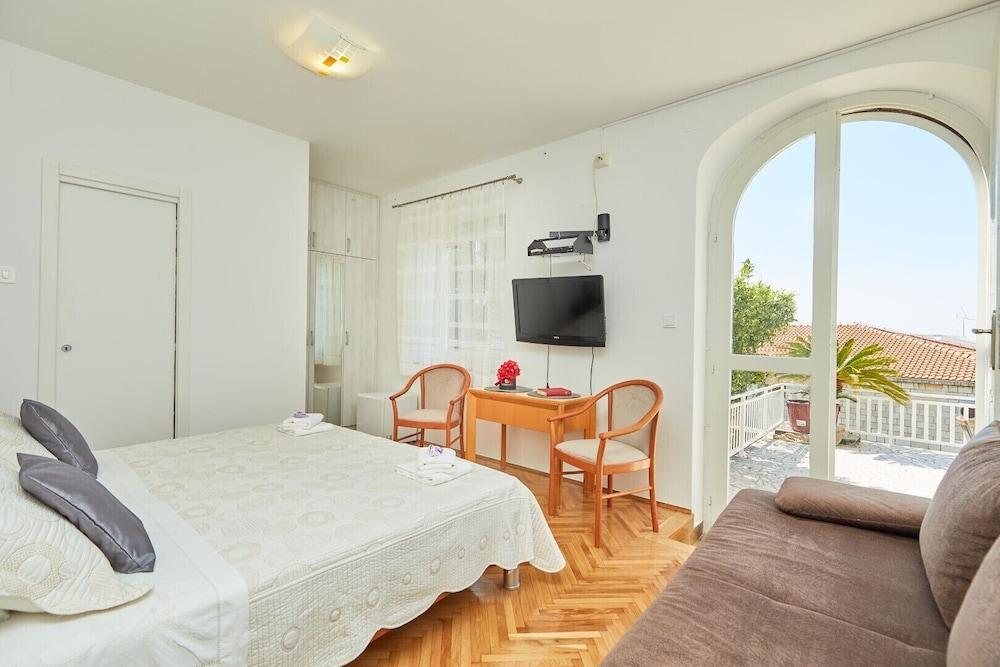 Villa Kate Dadic (Adults only) 2