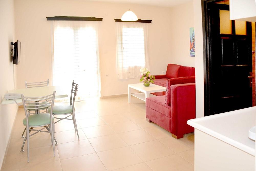 Maison 48 Apartments