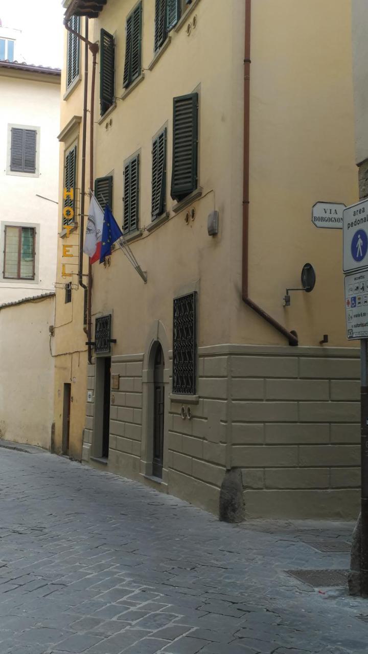 Hotel Santa Croce 1