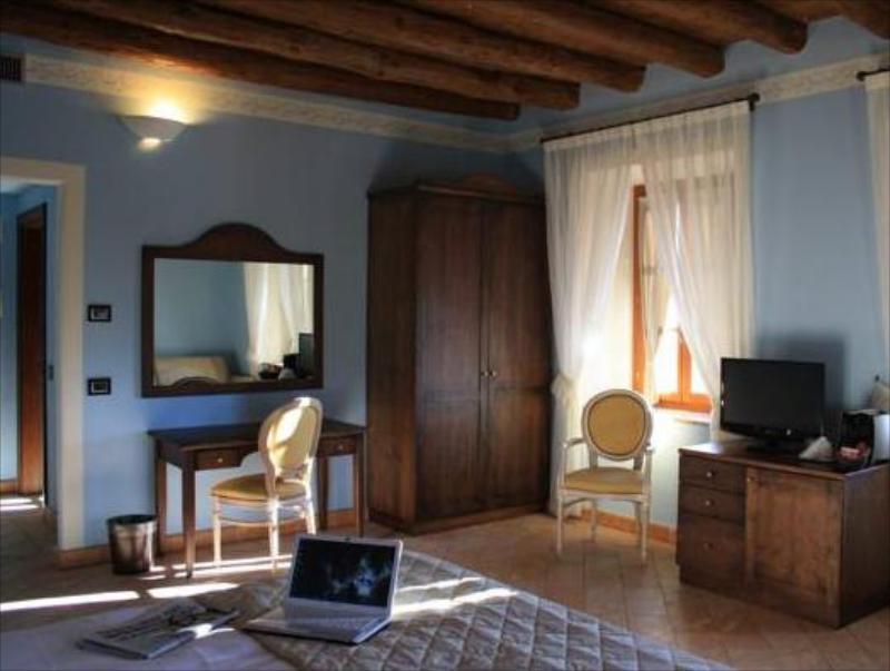 Hotel Cascina Canova 2