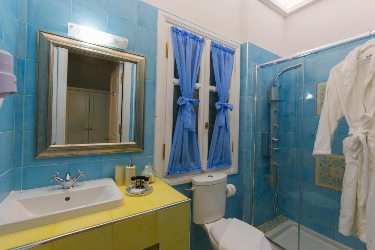 Efchi Suites 1904 1