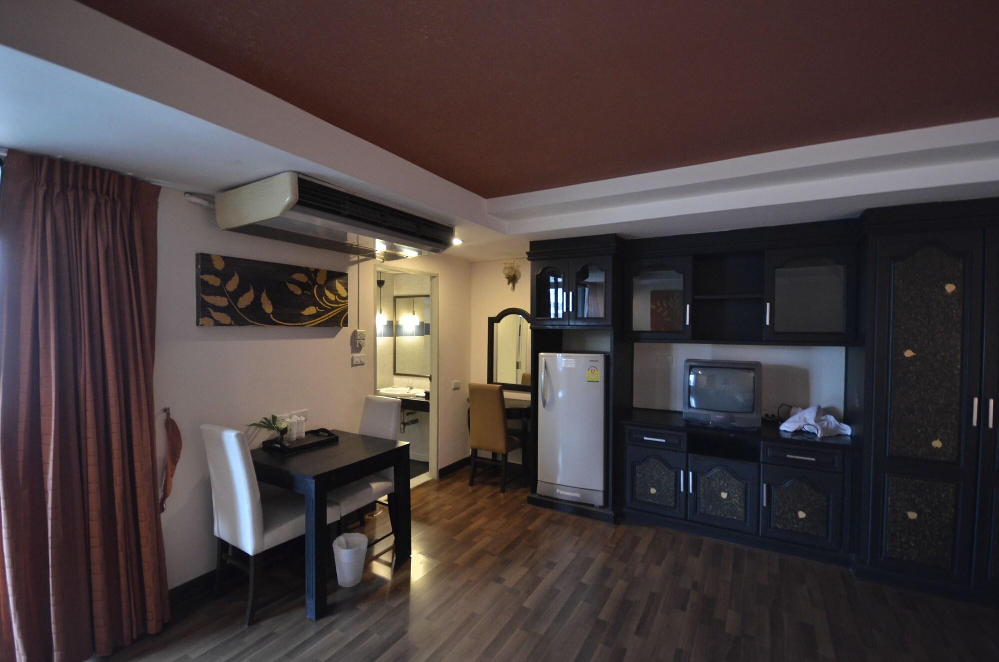 The Heritage Hotels Sathorn 2