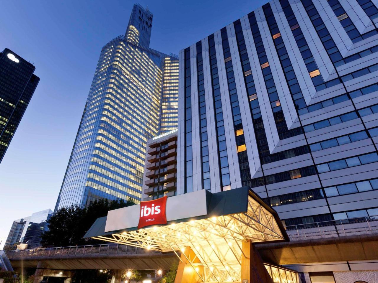 Ibis Paris la Defense Esplanade
