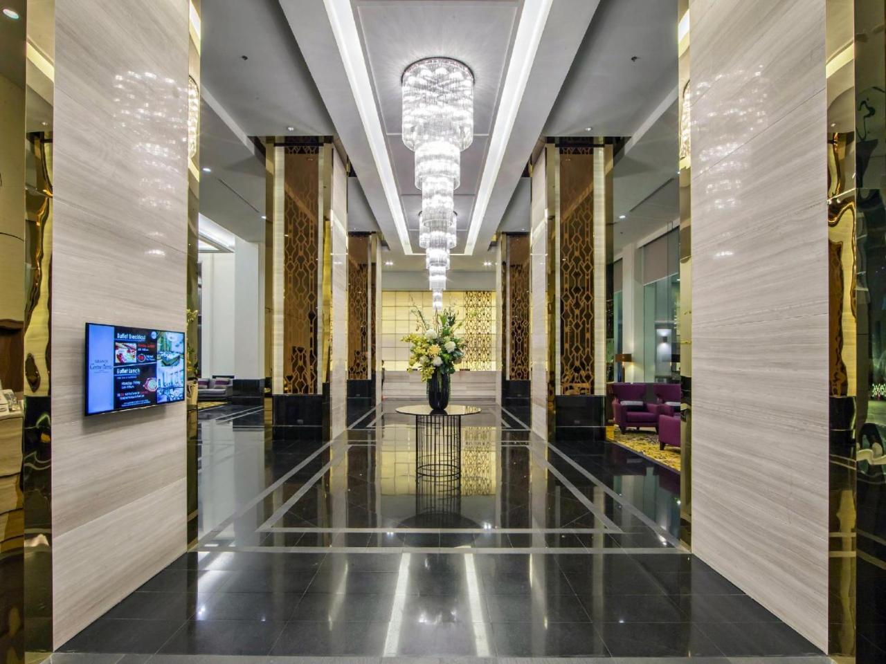 Grande Centre Point Hotel Ploenchit 1
