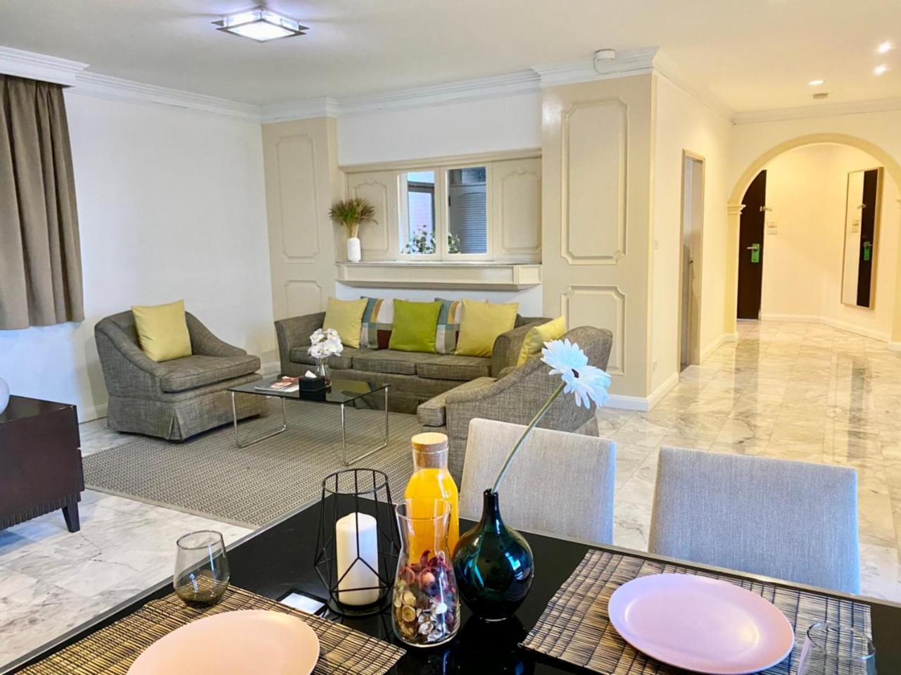 Asoke Residence Sukhumvit 2