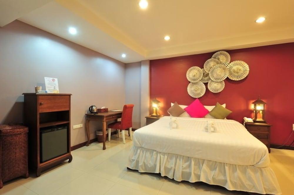 Lullaby Inn Silom 2