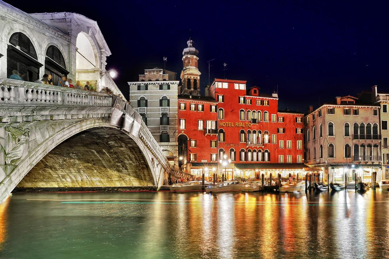 Rialto Hotel