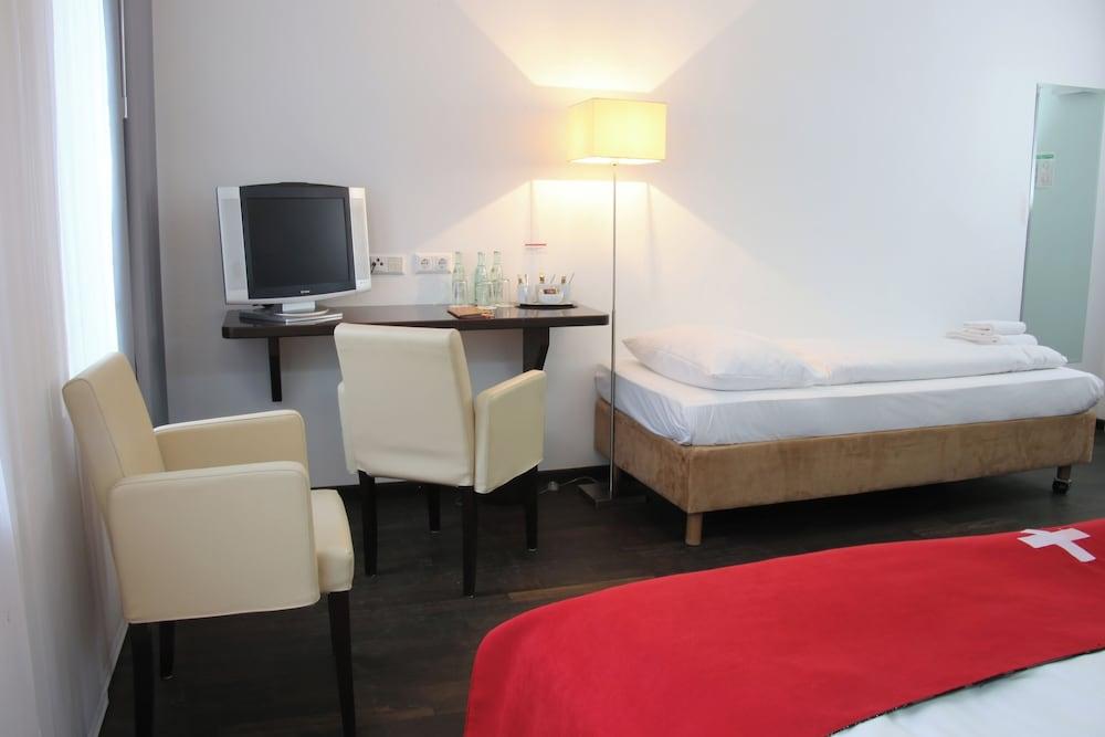 Helvetia Munchen City Centre 1