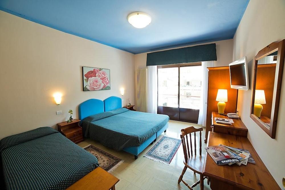 Hotel Europa 2