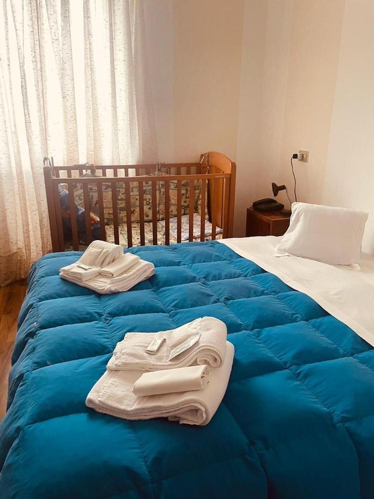 Hotel Mirabeau 1