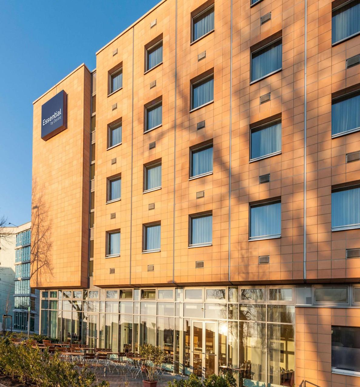Hotel Essential by Dorint Berlin-Adlershof