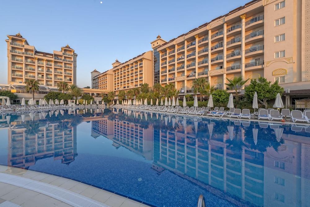 Lrs Lake & River Side Hotel & SPA