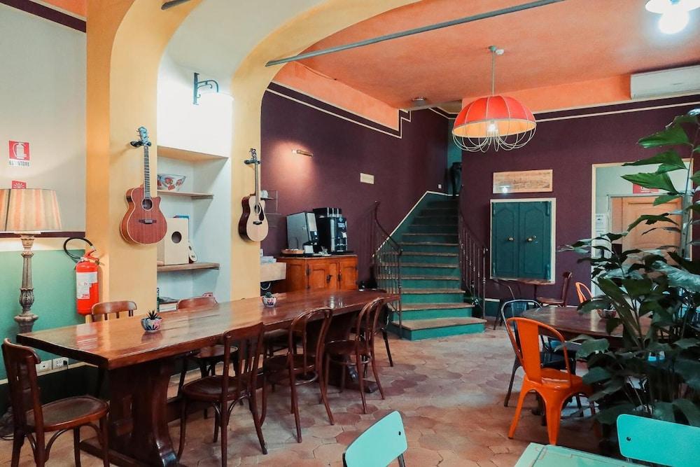Hotel Marine 2