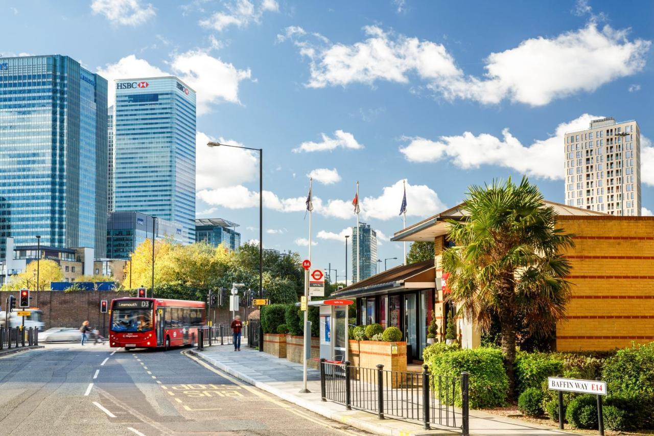 Ibis London Docklands Canary Wharf Hotel 1