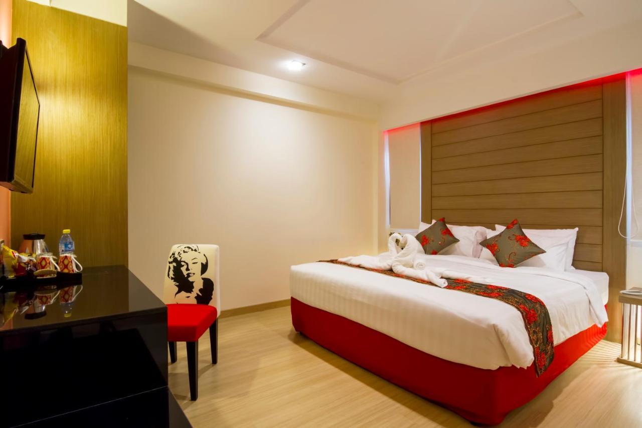 Eleven Avenue Suites