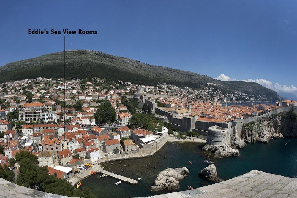 Eddie's Sea View Rooms Old Town 2