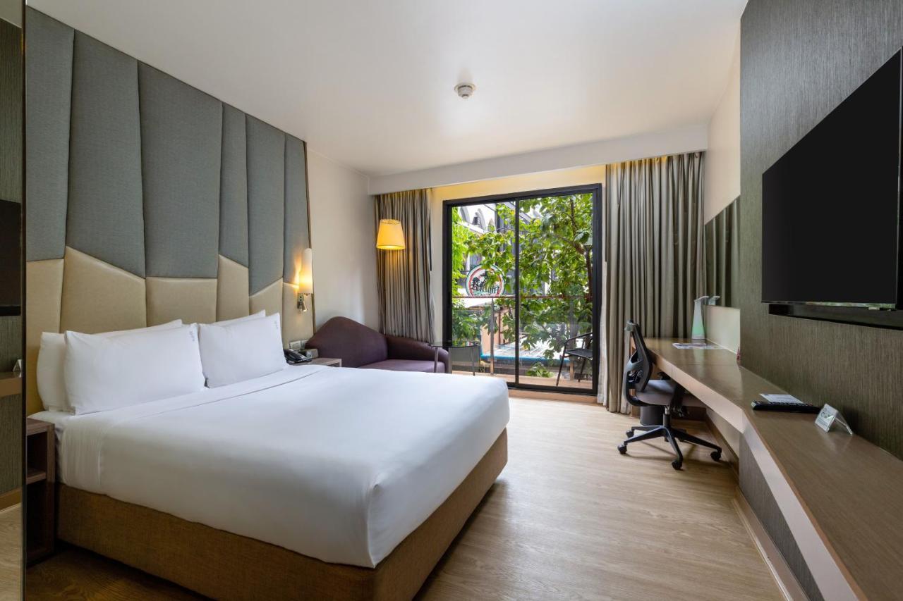 Holiday Inn Express Bangkok Sukhumvit 11 1