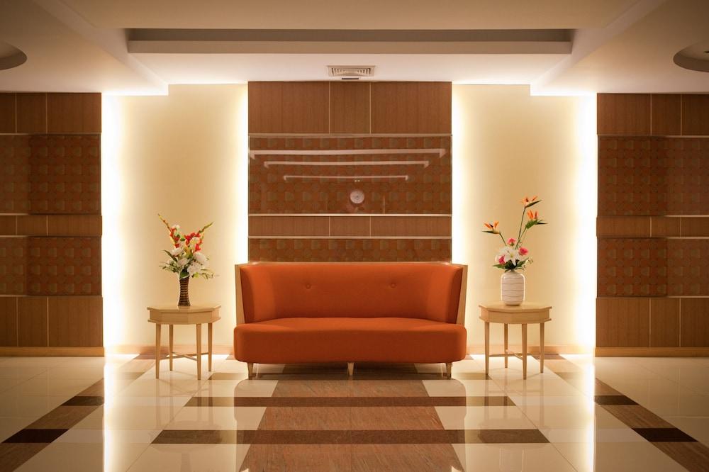 S.M. Grande Residence 1