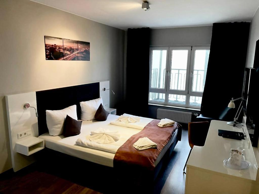 Alfa Hotel 2